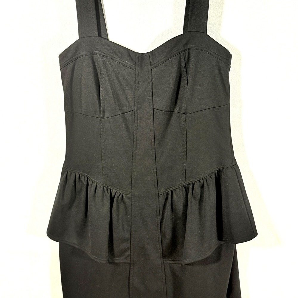 Casual Couture Black Peplum Sheath mini Dress Size M Party structured bodycon